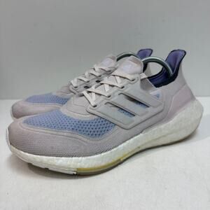 VERY GOOD adidas Women's Ultraboost 21 Running Shoe White / Purple 10.5